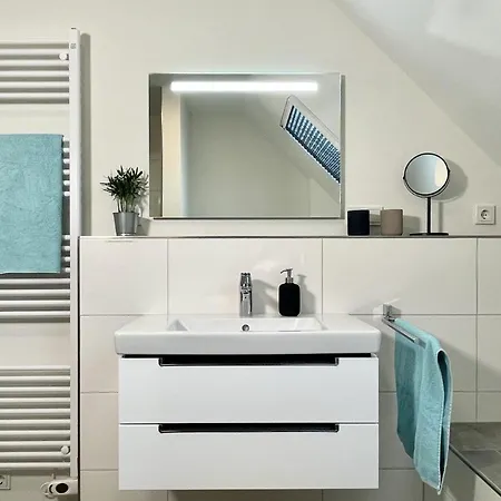 Holiday home Am Kutterhafen 26 - Nordsee-loft