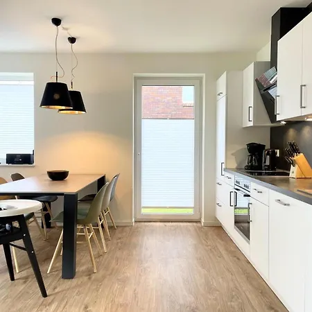 Holiday home Am Kutterhafen 26 - Nordsee-loft *